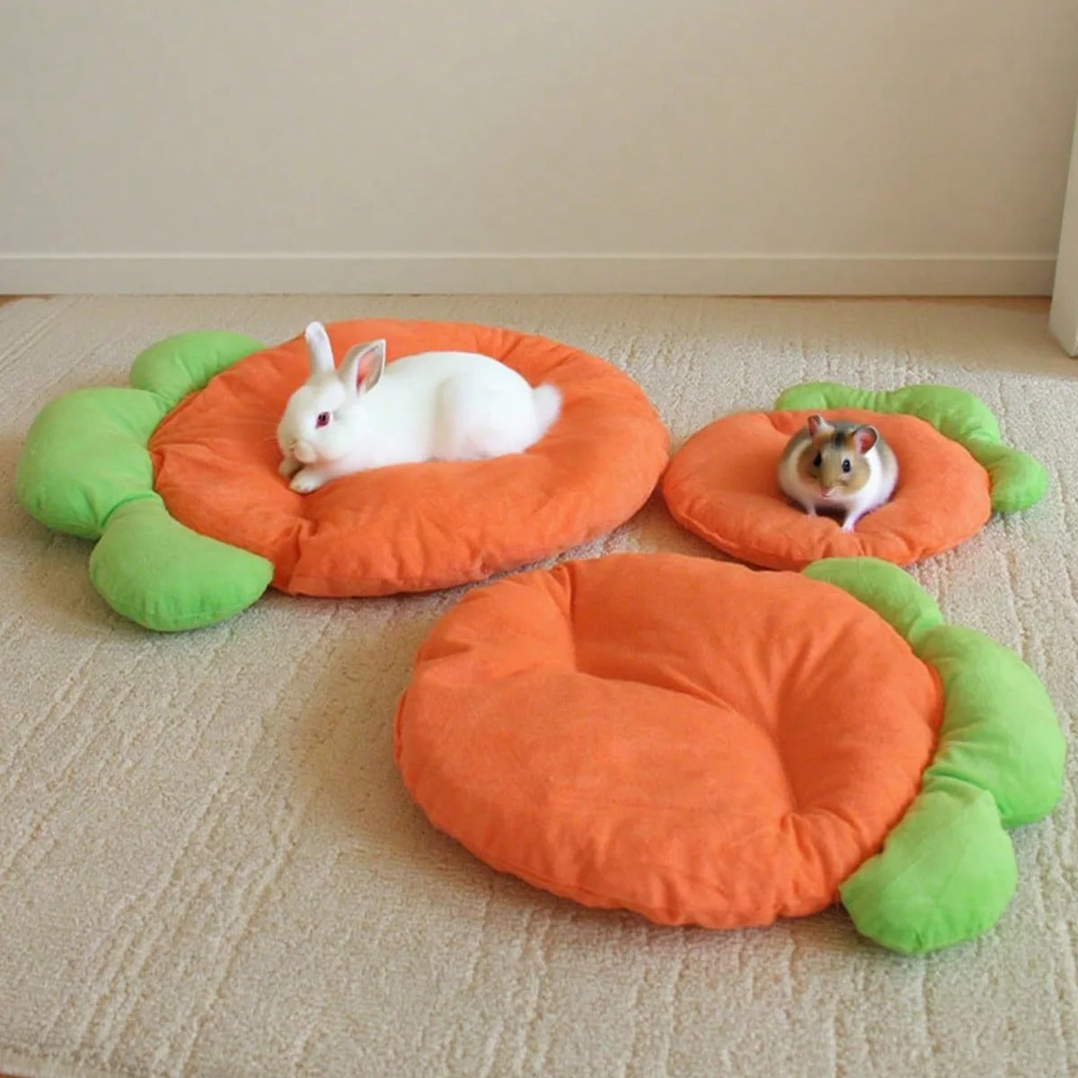Cama con Forma de Zanahoria para Pequeños Animales