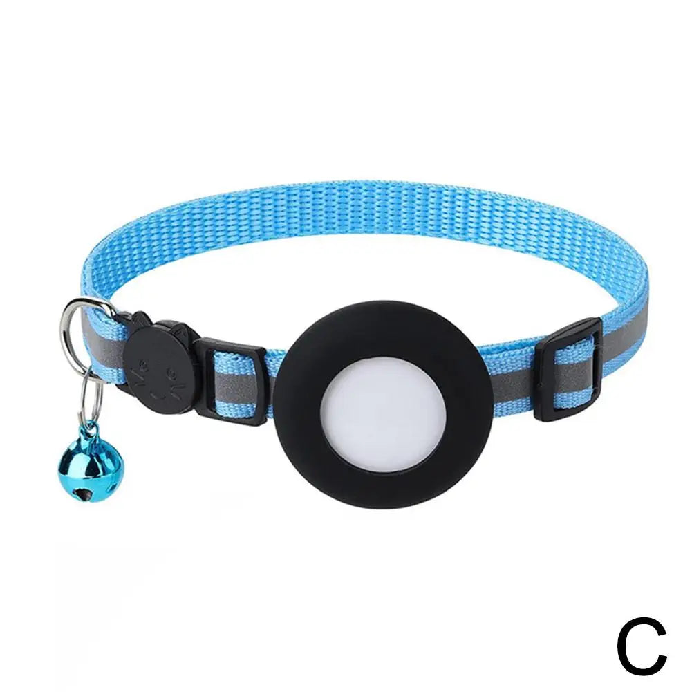 Collar Reflectante para Gatos con Funda para AirTag — Cascabel, Colgante de Dirección y Huellas