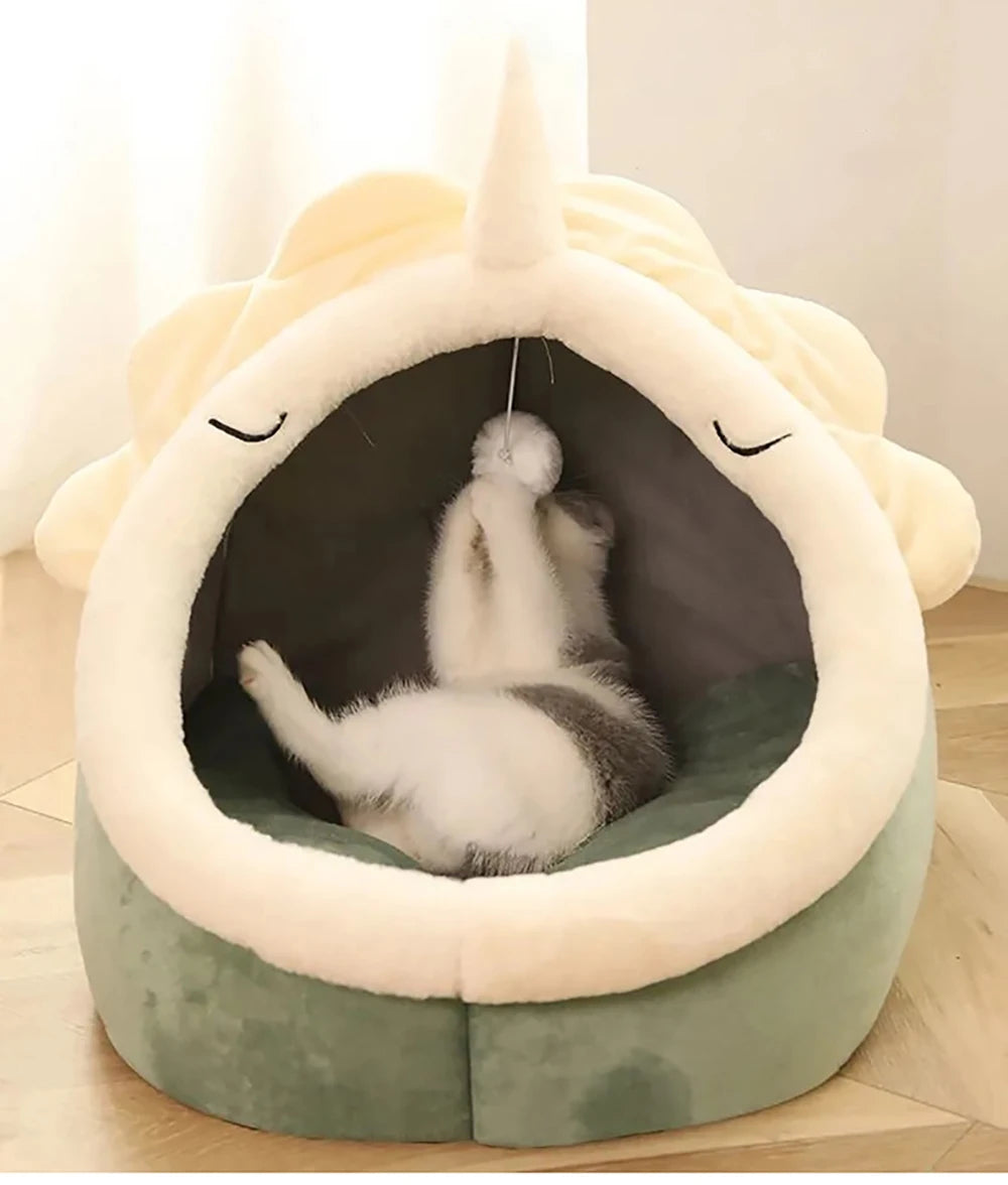 Cama Cueva para Gatos – Diseño con Orejas, Cojín Extraíble y Pompom