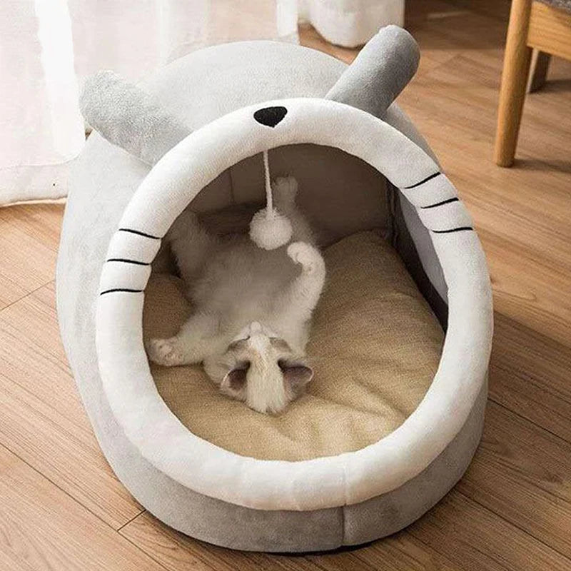 Cama Cueva para Gatos – Diseño con Orejas, Cojín Extraíble y Pompom