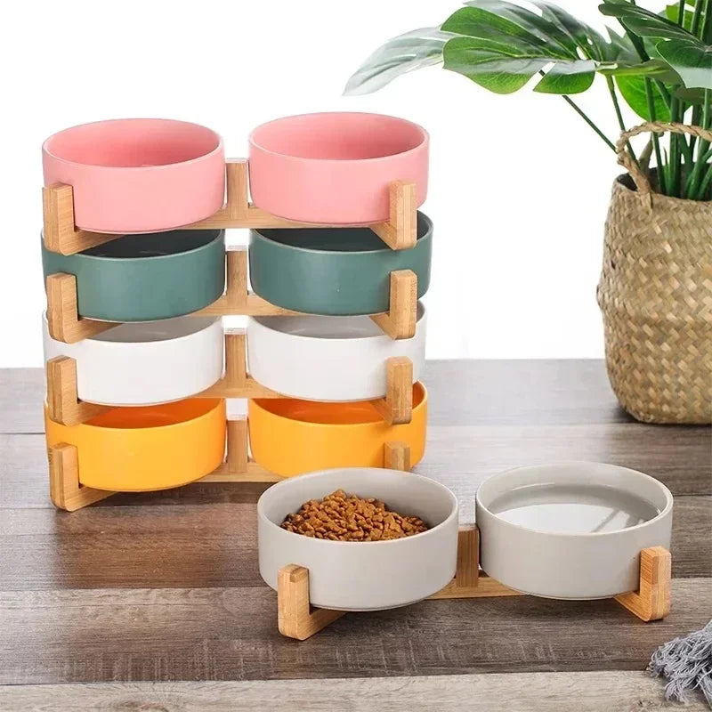 Cuenco de Cerámica con Soporte de Bambú para Gatos y Perros – Antiderrame, 300 ml y 400 ml